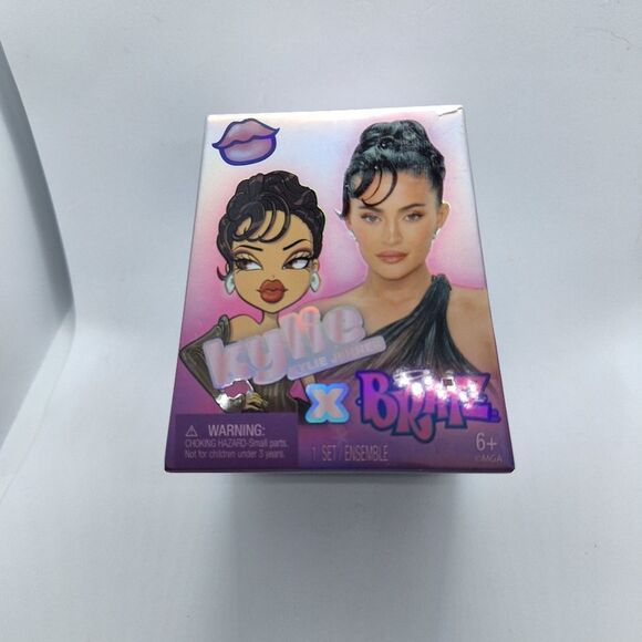 Limited Edition Mini BRATZ X KYLIE JENNER COLLECTIBLE FIGURE New - Picture 1 of 3